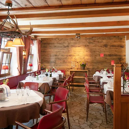 Hotel Kreuz&post**** 4*