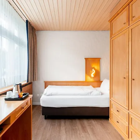 Hotel Kreuz & Post 4*