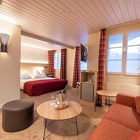 Kreuz & Post Hotel 4*