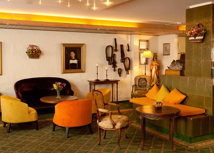 Kreuz & Post Hotel 4*