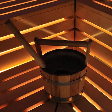 Szálloda Kreuz & Post 4*