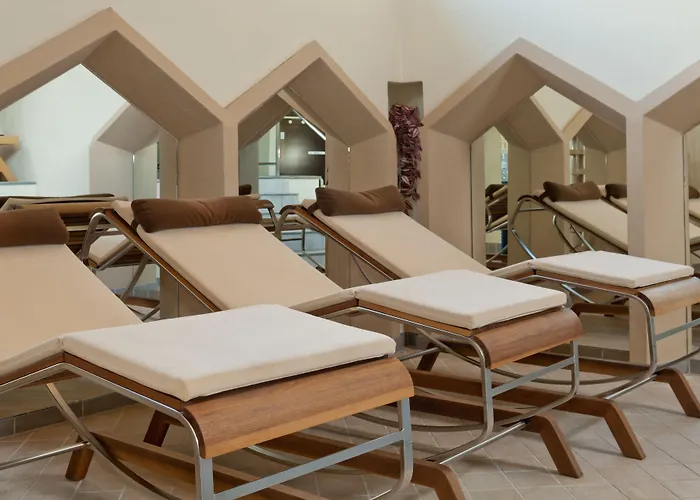 فندق Kreuz & Post جريندلوالد