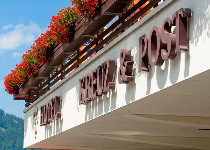 Kreuz & Post فندق جريندلوالد